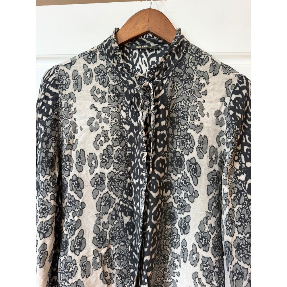 Kobi Halperin Regina Gray Silk Leopard Blouse Ruffle Tie Neck Medium - Picture 3 of 6